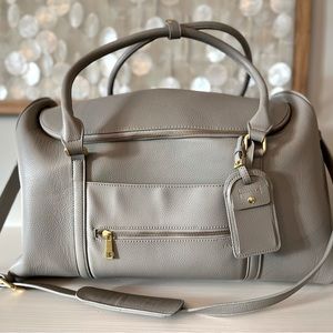 Fawn Weekender bag in gray pebble